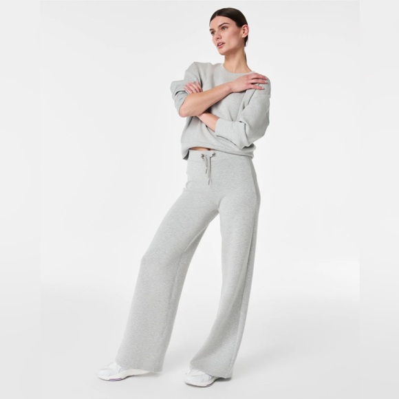 SPANX Pants - SPANX AirEssentials
Wide Leg Pant - lounge large